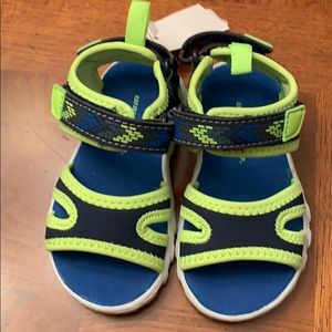 NWT-Boys Wave Zone Sandals